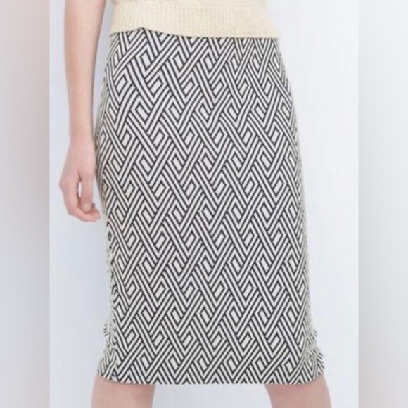 Zara high waist midi pencil skirt size S - Picture 2 of 6